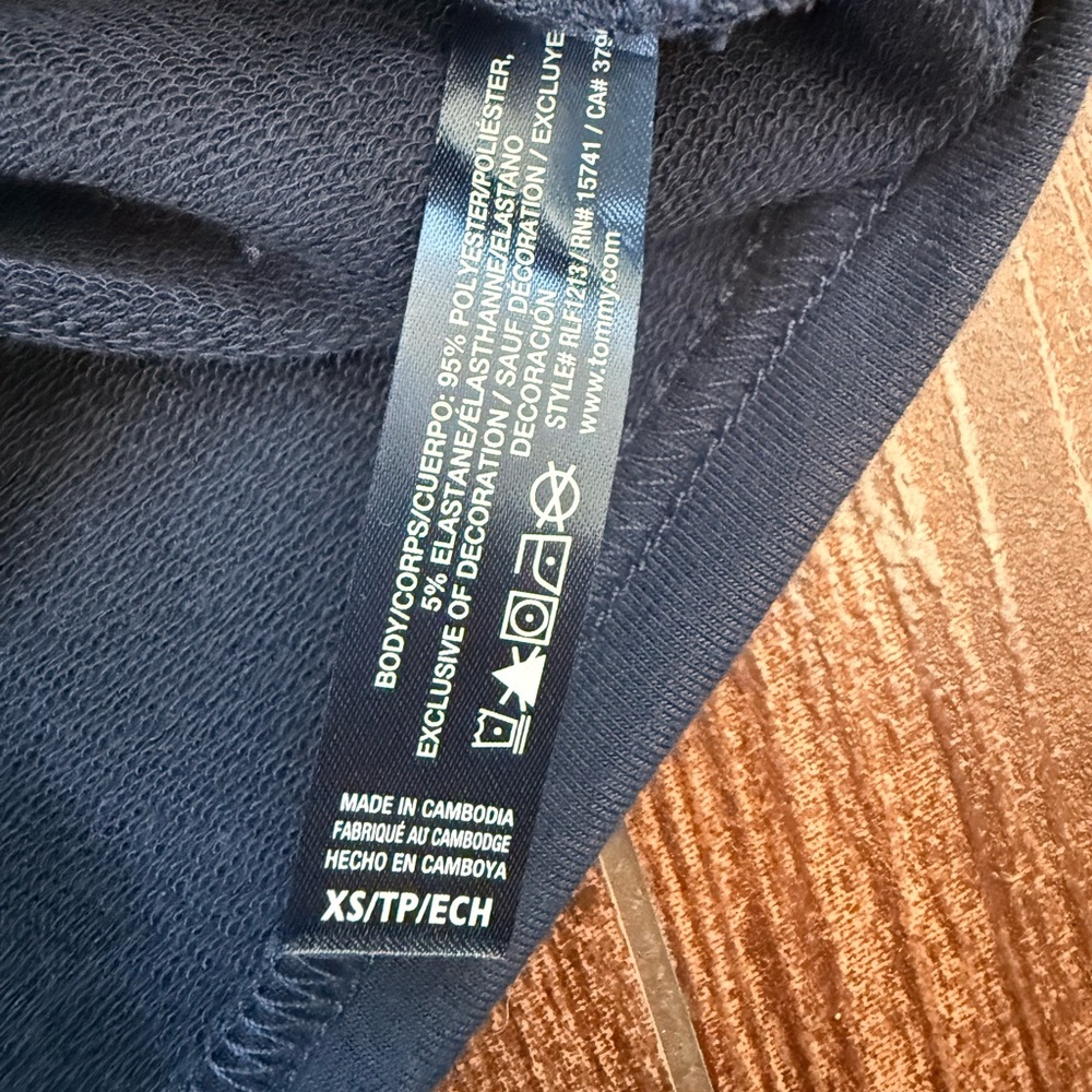 Tommy Hilfiger Navy Hoodie with Matching Shirts - Picture 4 of 10